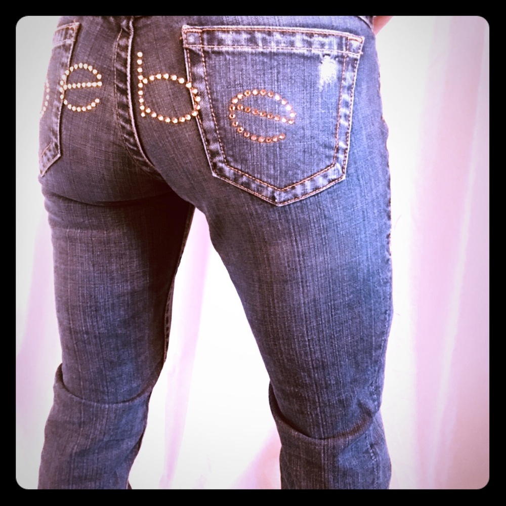 Bebe Jeans/distressed boot cut SIZE 27